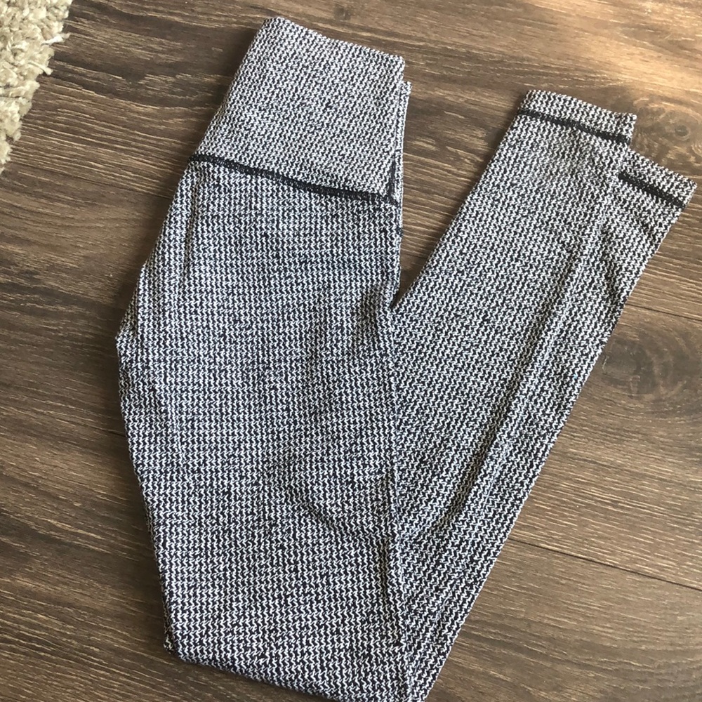 Lululemon Wunder Under
